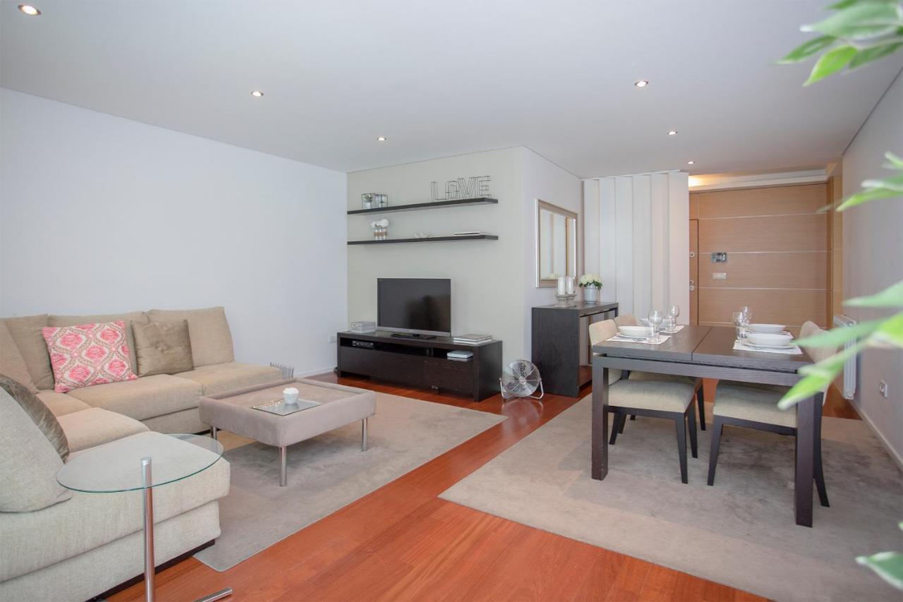 Liiiving In Porto - Balcony Dragao View Apartment Екстериор снимка